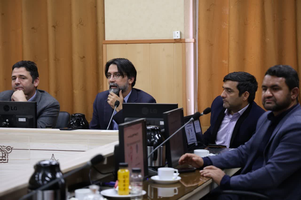 نشست رئیس بنیاد ملی نخبگان خراسان رضوی در دانشکده ادبیات و علوم انسانی  نشست رئیس بنیاد ملی نخبگان خراسان رضوی در دانشکده ادبیات و علوم انسانی